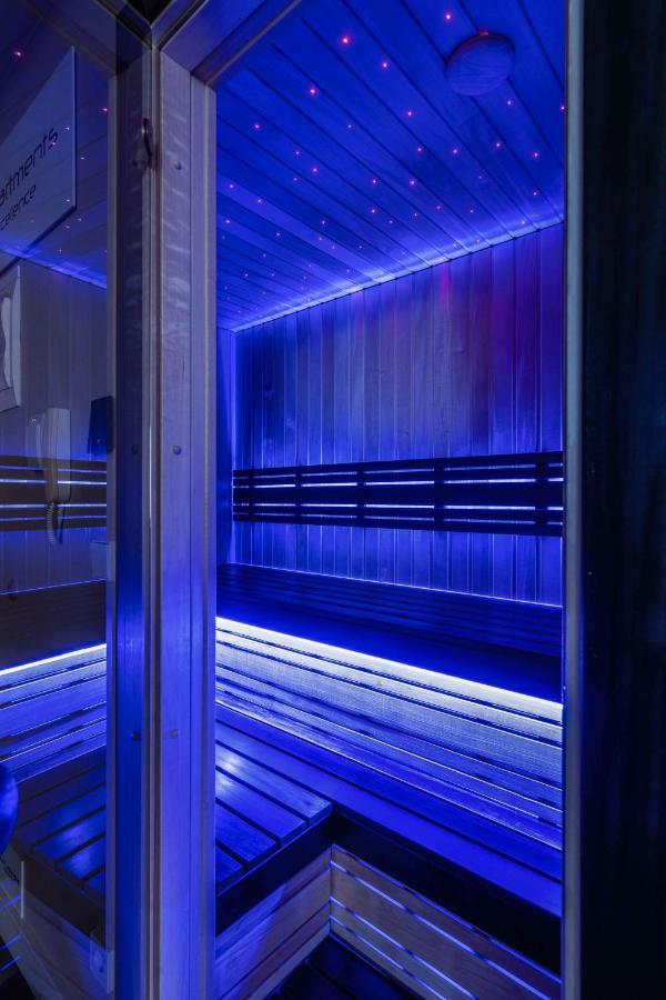 Sky Flat Jacuzzi 27 Floor Apartment Klaipeda Luaran gambar